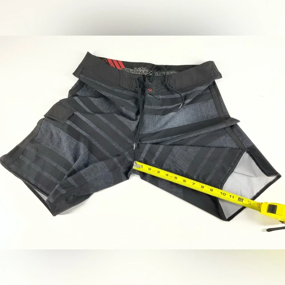 Billabong‎ Platinum Stretch Men's Black and Gray Striped Board Shorts Size 34